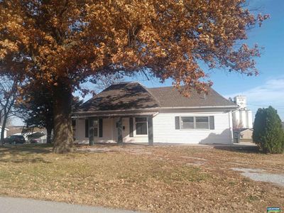 302 Jefferson St, Pickrell, NE, 68422