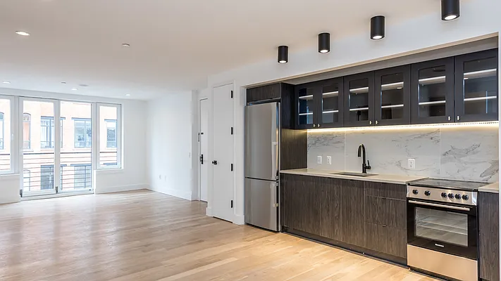 Rented by Nooklyn NYC LLC | media 49