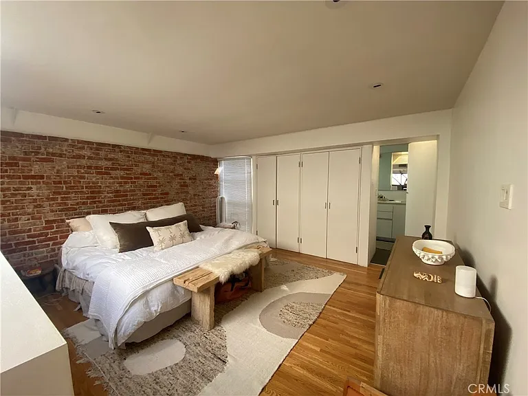 1312 Pacific Ave — Photo 4