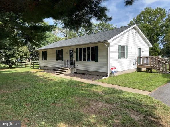 801 W Mount Vernon St, Smyrna, DE 19977