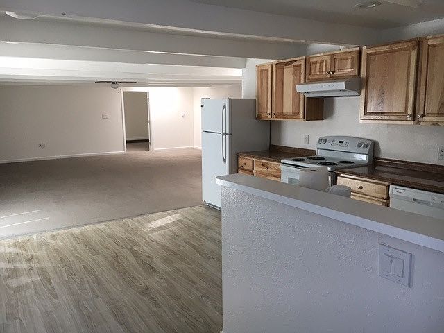 1st image of 7388 Redwood Blvd #C