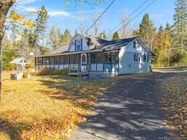60 Wallace Rd, Greenwich, NB E5M 2J2