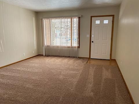 1st image of 1559 Gangl Dr