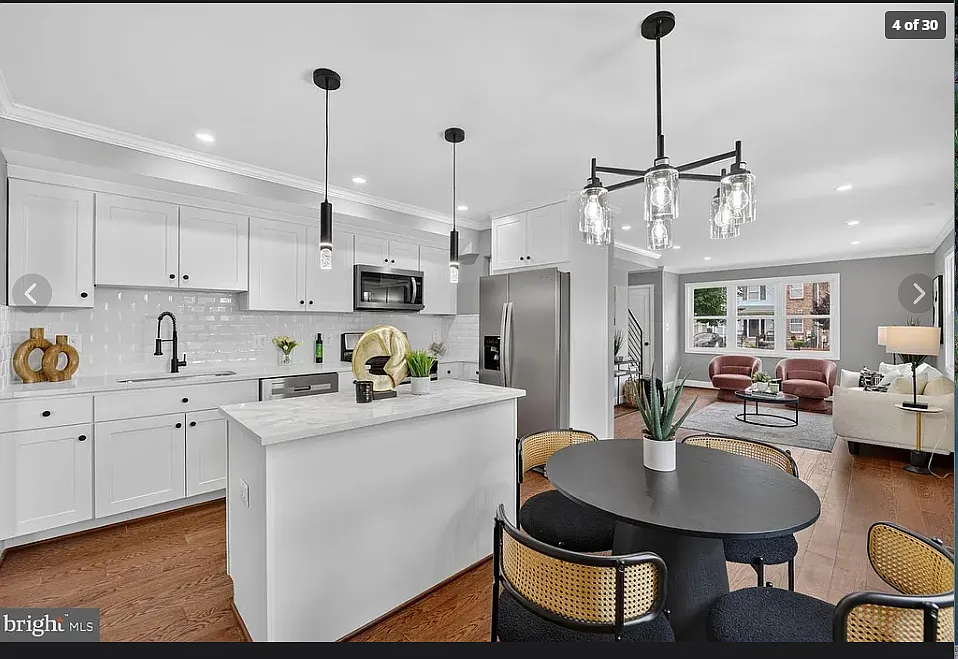 6 bed, 2100 sqft, $7,200 — Photo 4