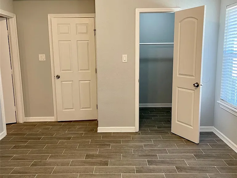9415 Westacre Pl — Photo 16