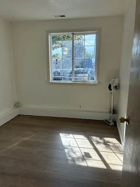 2 bed, 443 sqft, $1,500 — Photo 3