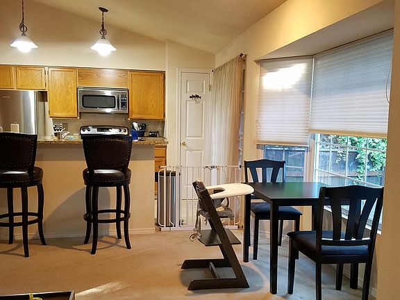 4th image of 8513 139th Ave NE