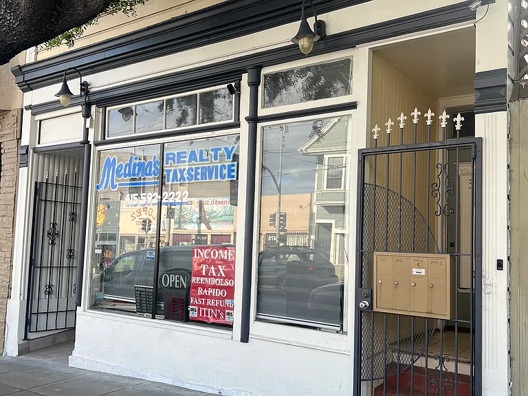 3509 Mission St #A — Photo 15