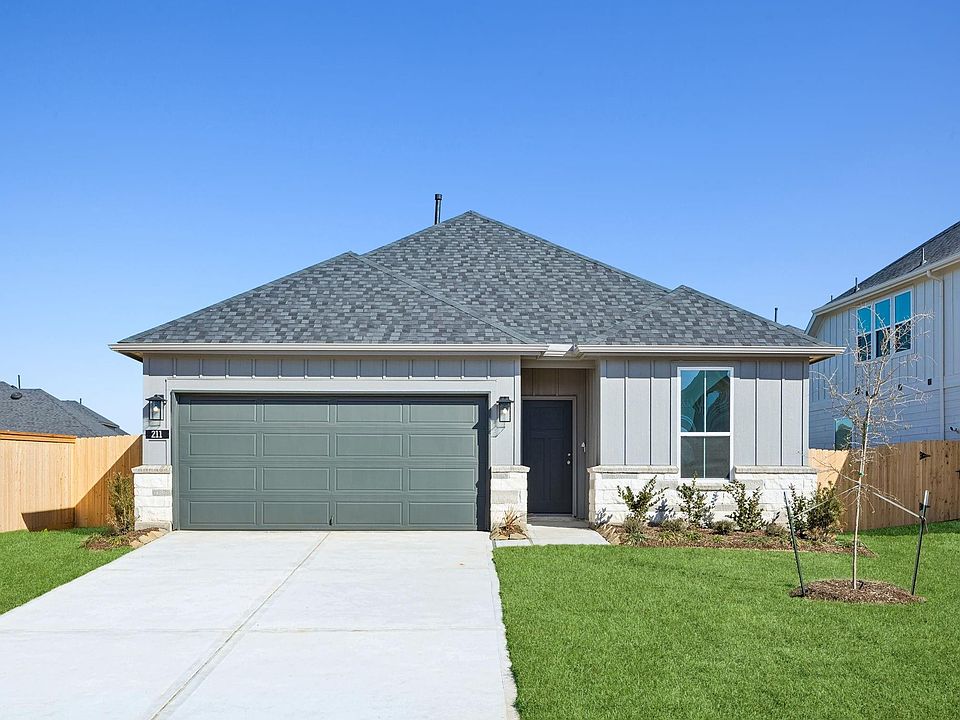 1st image of 211 Prairie Ridge Ln