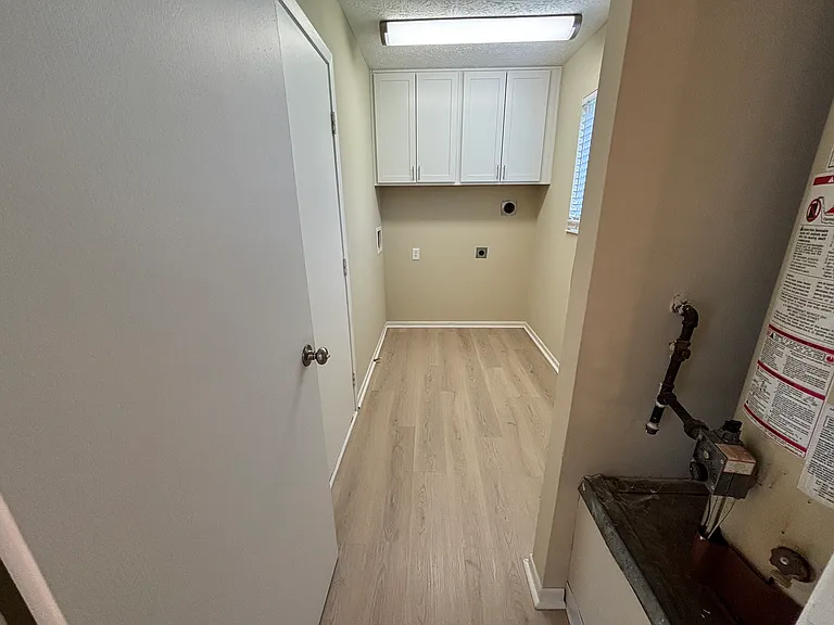 1826 Stoneview Ct — Photo 9