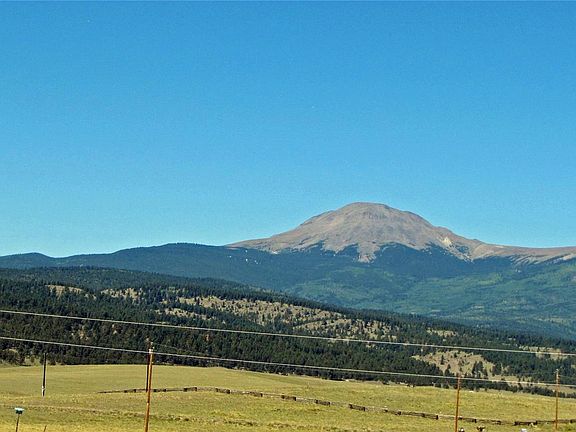 4th image of 1198 Wagon Wheel Road