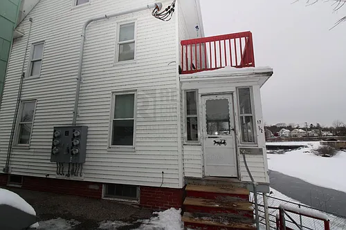 17 Bridge St #4 Photo 1 17 Bridge St #4 Photo 1