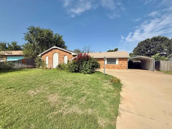 3223 Wheatridge Dr, Woodward, OK 73801