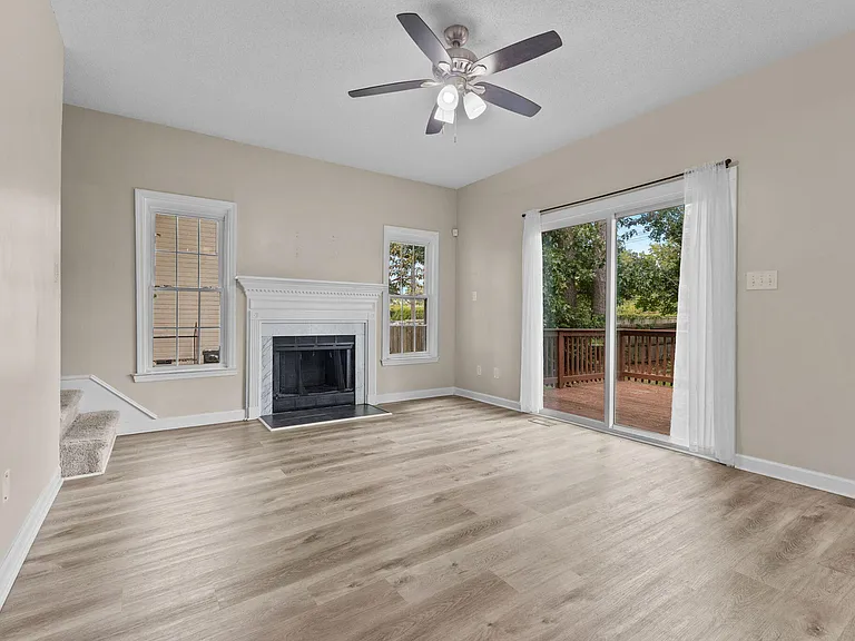 8318 Umstead Rd — Photo 17