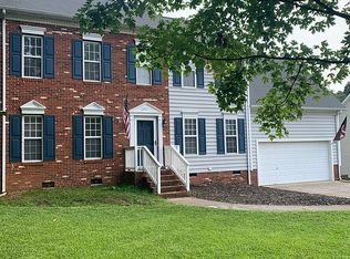 1201 Salem Crossing Rd, Kernersville, NC 27284