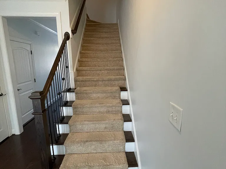 748 Carolina Ave — Photo 11