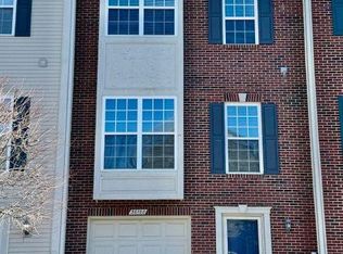 36108 Dominion Cir, Sterling Heights, MI 48310