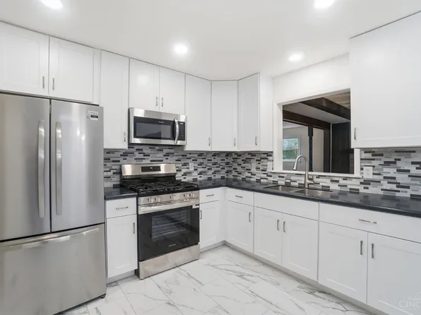 6473 Hendrickson Rd, Middletown, OH 45044