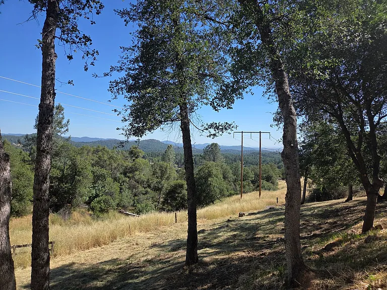 20140 Sturgis Rd — Photo 14
