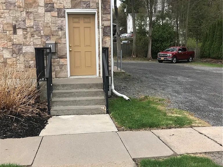 44 Westmoreland St — Photo 11