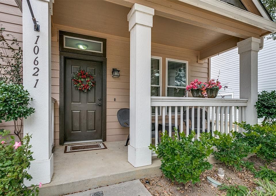 1st image of 10621 Astor Dr