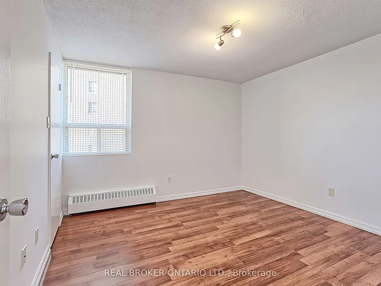 3065 Queen Frederica Dr #707 — Photo 22