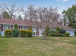 404 Meetinghouse Ln, Media, PA 19063