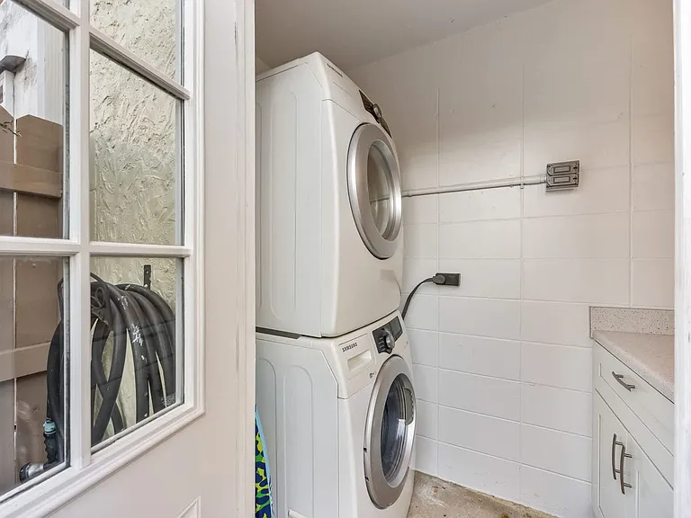 Laundry Room Cabinet