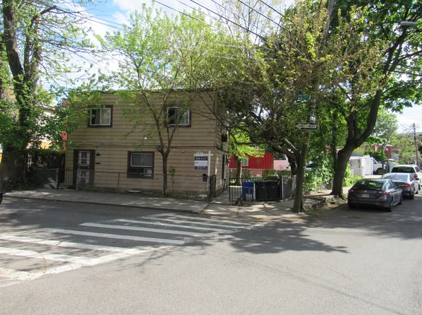 23-17 42nd Street image 1 of 5