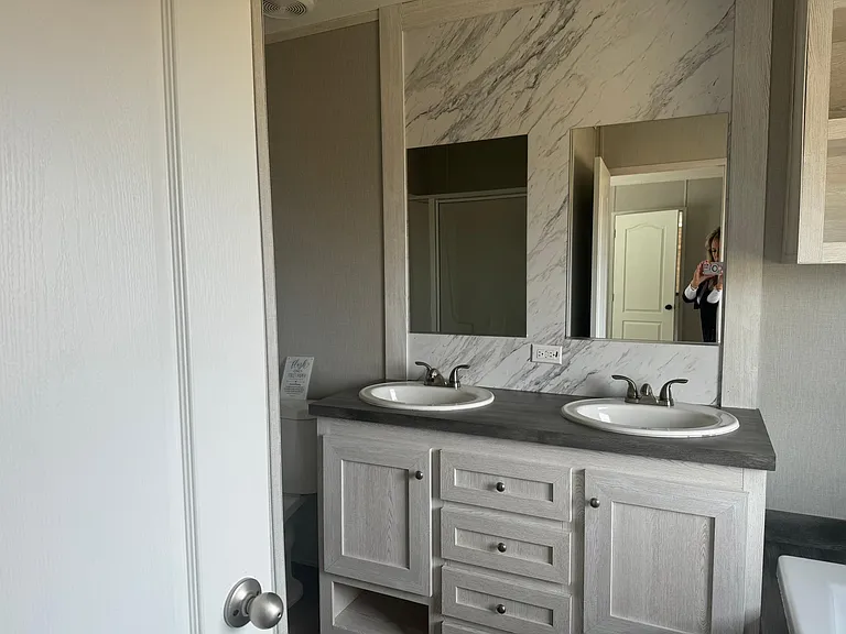 Master bath w/his and her sinks, drawers, storage