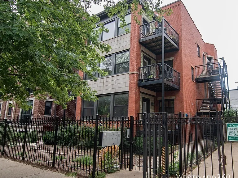 933 W Agatite Ave #3S — Photo 10