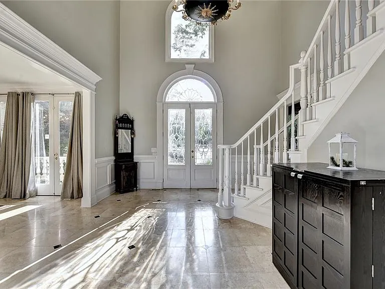 645 Falls Bay Ct — Photo 6