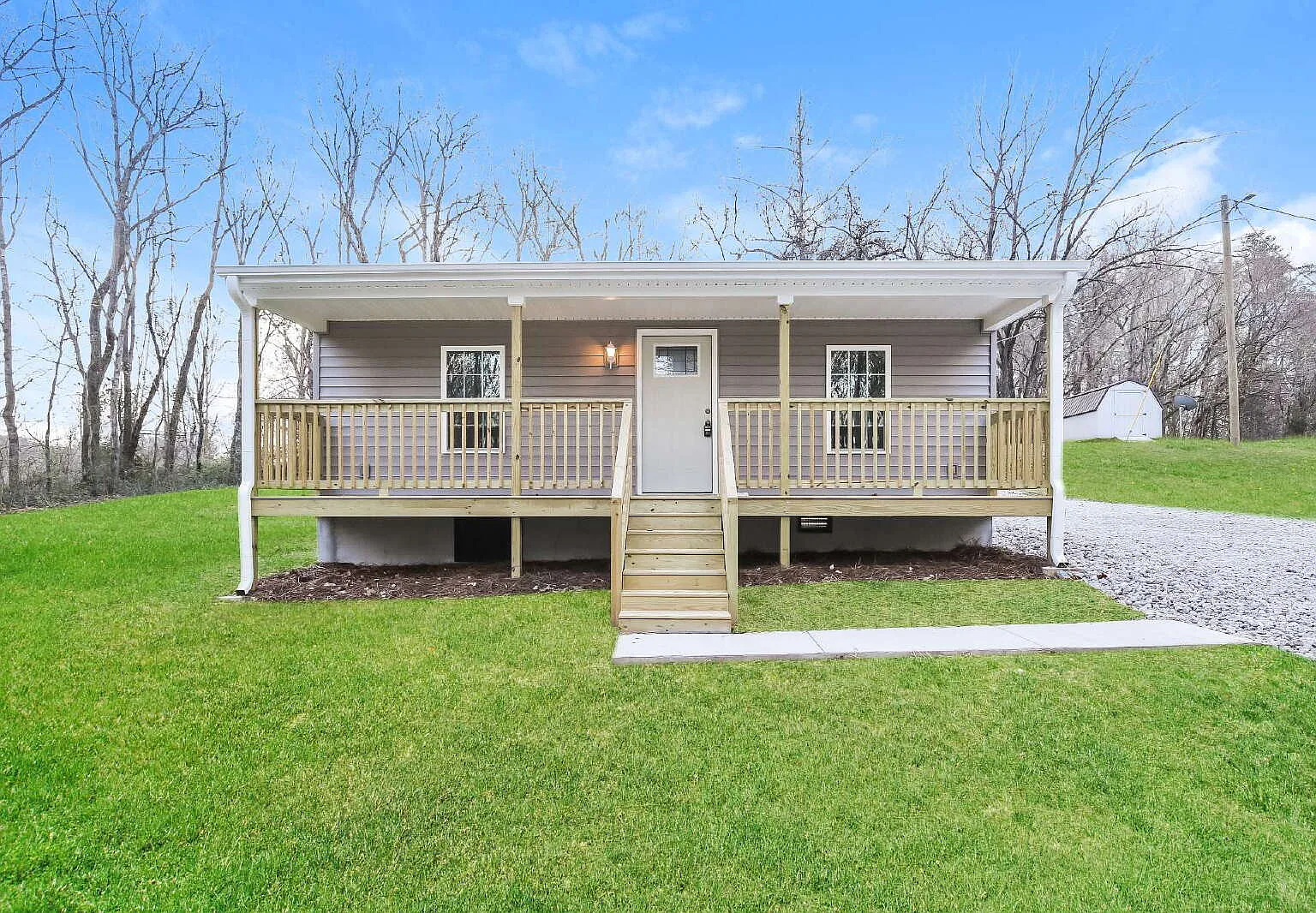 2 bed, 1.0 bath, 850 sqft, $1,400 — Photo 2
