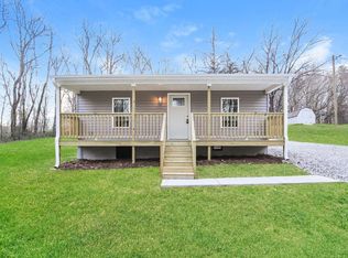 612 Marshall St, Walnut Cove, NC 27052