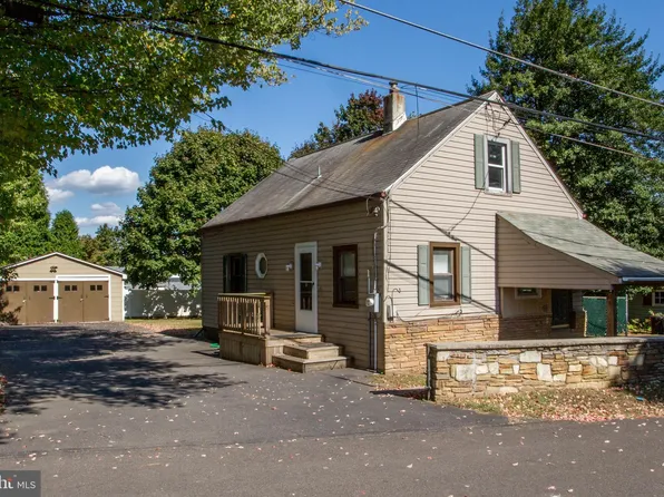 42 3rd St, Feasterville, PA 19053
