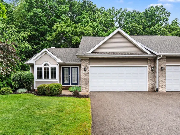 2116 Blue Bell Way NW, Grand Rapids, MI 49504