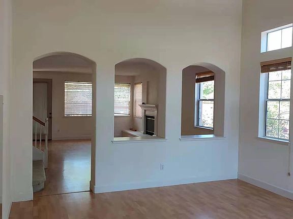 2nd image of 3118 Cortona Dr