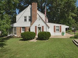 8 Wells Rd, Platte City, MO 64079