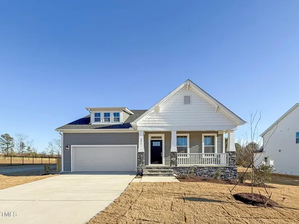 8817 Melvin St #27, Willow Springs, NC 27592