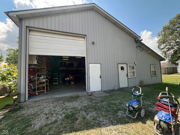 8107 E 30th St, Indianapolis, IN 46219