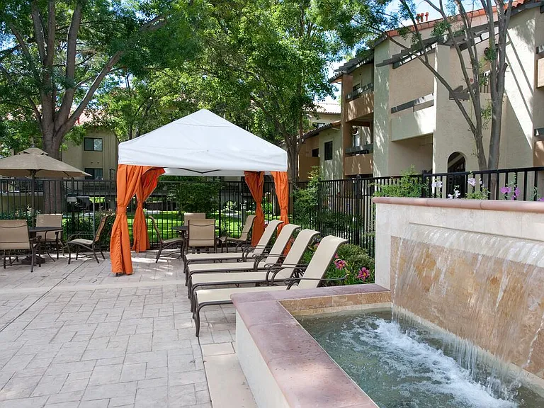 Outdoor Lounge