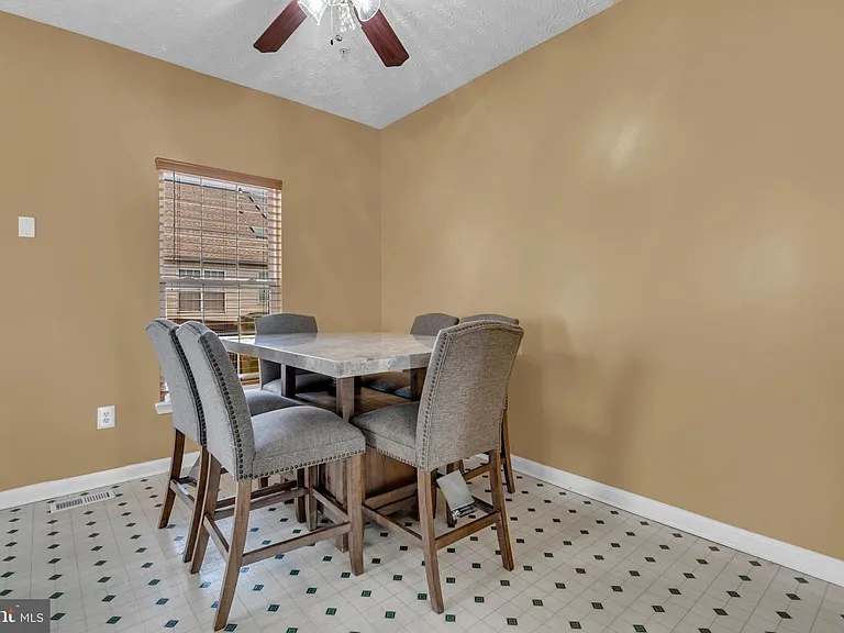 8336 Finchleigh St — Photo 11