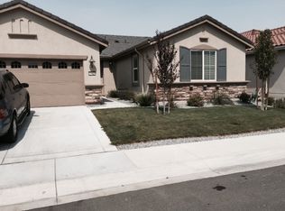 2083 Whitecliff Dr, Reno, NV 89521