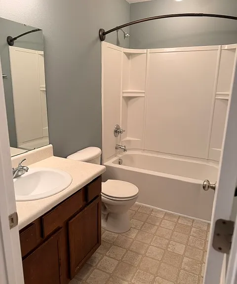 164 Stanley Ct — Photo 28
