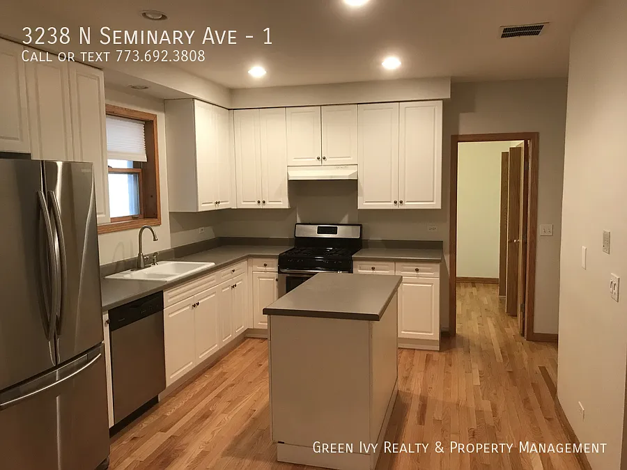 Building Photo - 3238 N Seminary Ave #1