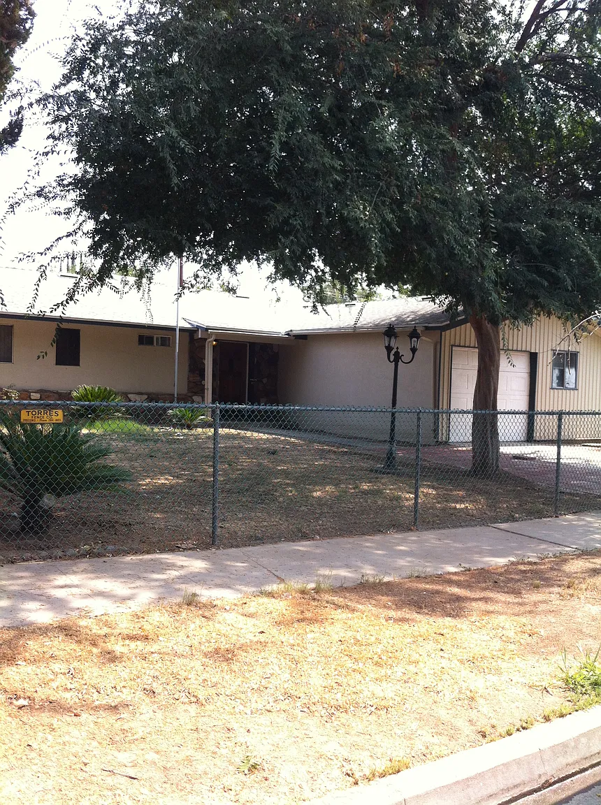 2510 W Holland Ave photo 1