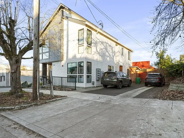 7360 N Atlantic Ave #4, Portland, OR 97217
