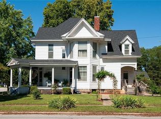 301 N Delaware St, Butler, MO 64730