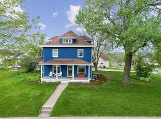 1202 Sugar Maple Ln, Verona, WI 53593