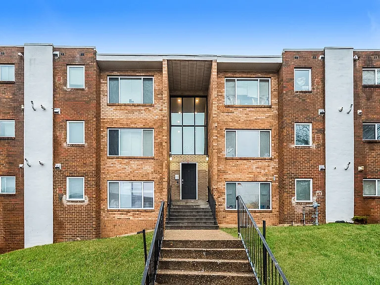 313 & 315 Anacostia Rd — Photo 8